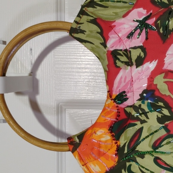 Colorful flower printed purse with gorgeous hand beading and sequins detailing - Picture 3 of 17